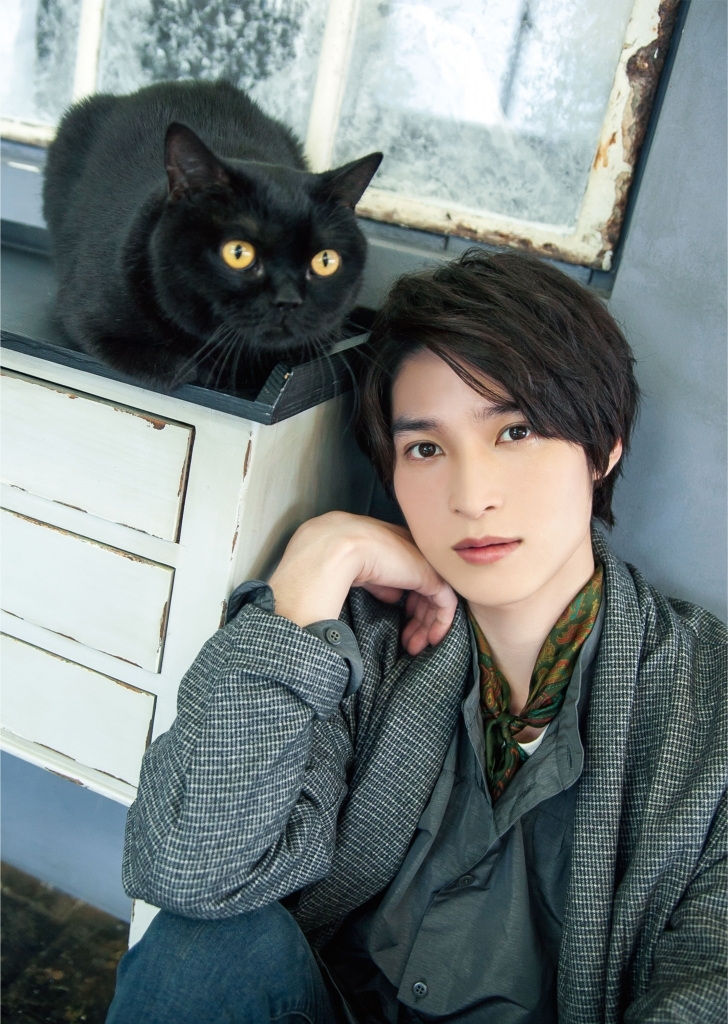 Interviewsコーナーにシンガーソングライター/俳優の阪本奨悟さんが登場!