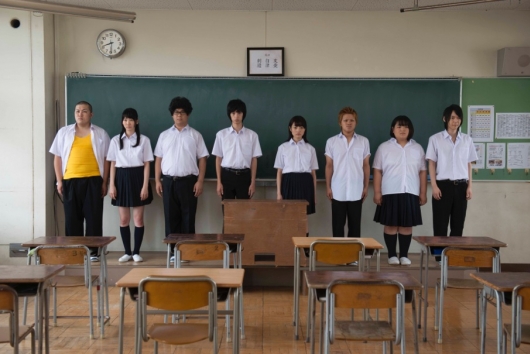 死んだ目をした少年
